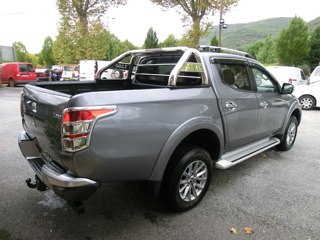 835d.jpg